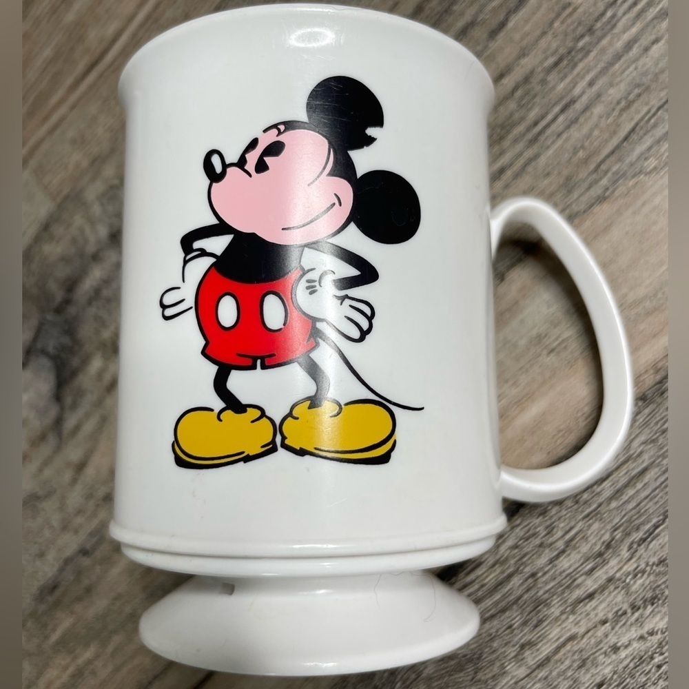 Vintage Mickey and Minnie Mouse Plastic Mug - Picture 2 of 5